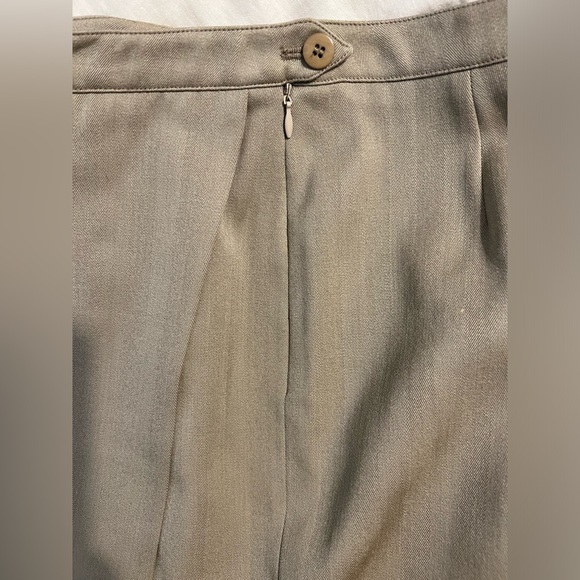 Armani Collezioni European Luxury Vintage Skirt NWT🌹 - Picture 6 of 9